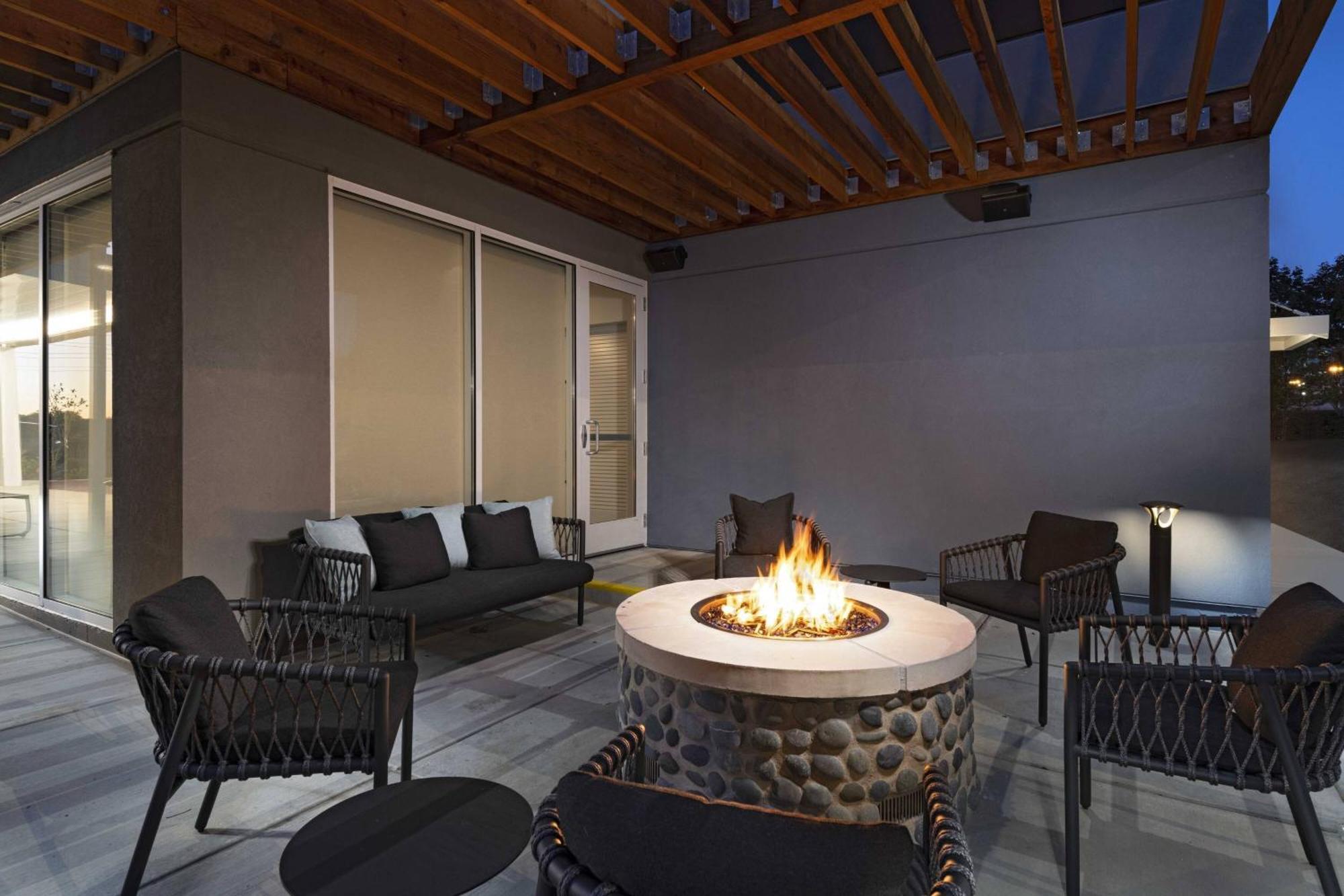 Towneplace Suites By Marriott Brentwood Exterior foto
